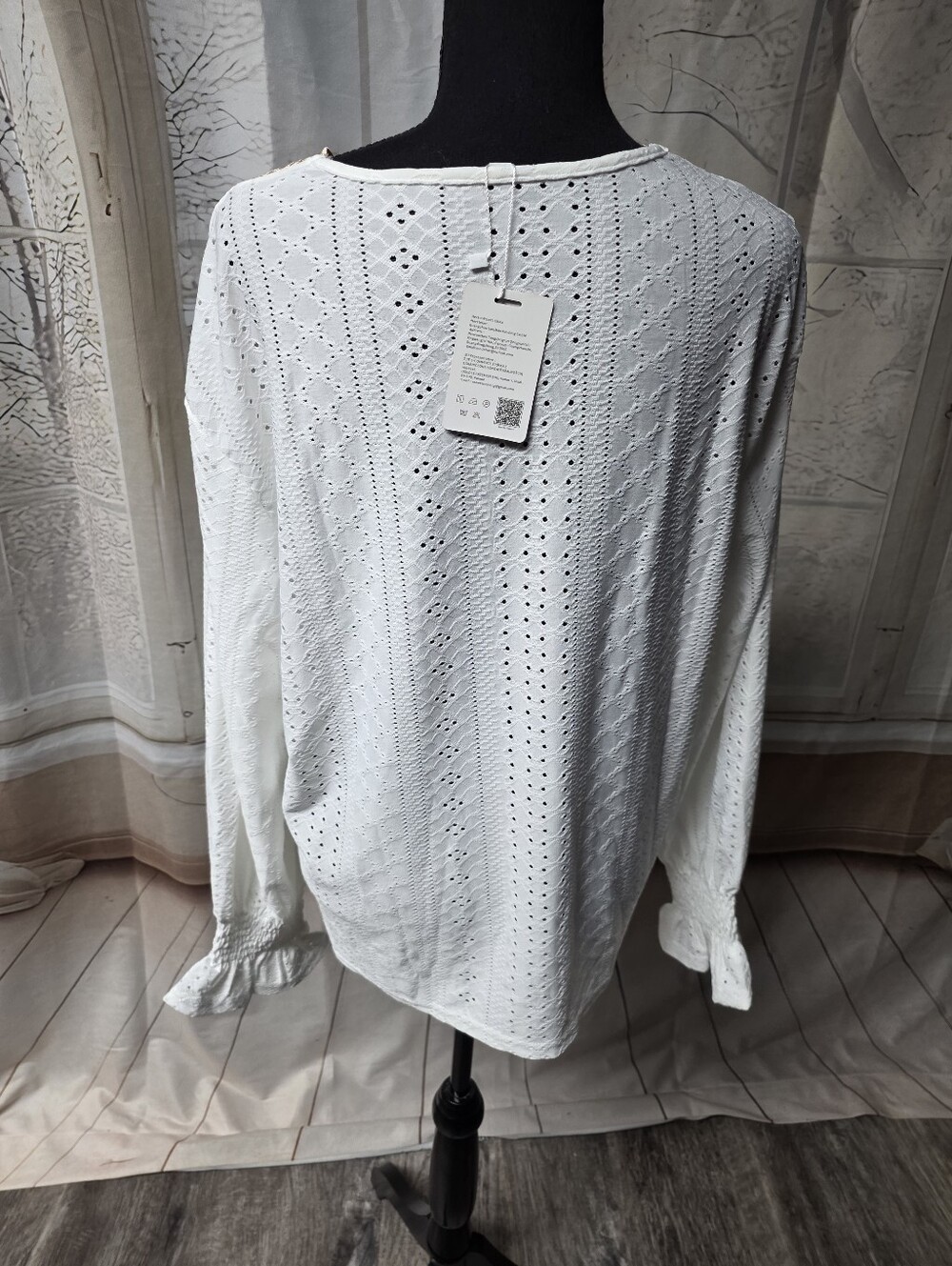 White Eyelet V-Neck Long Sleeve Top with Crochet Trim - Picture 4 of 6